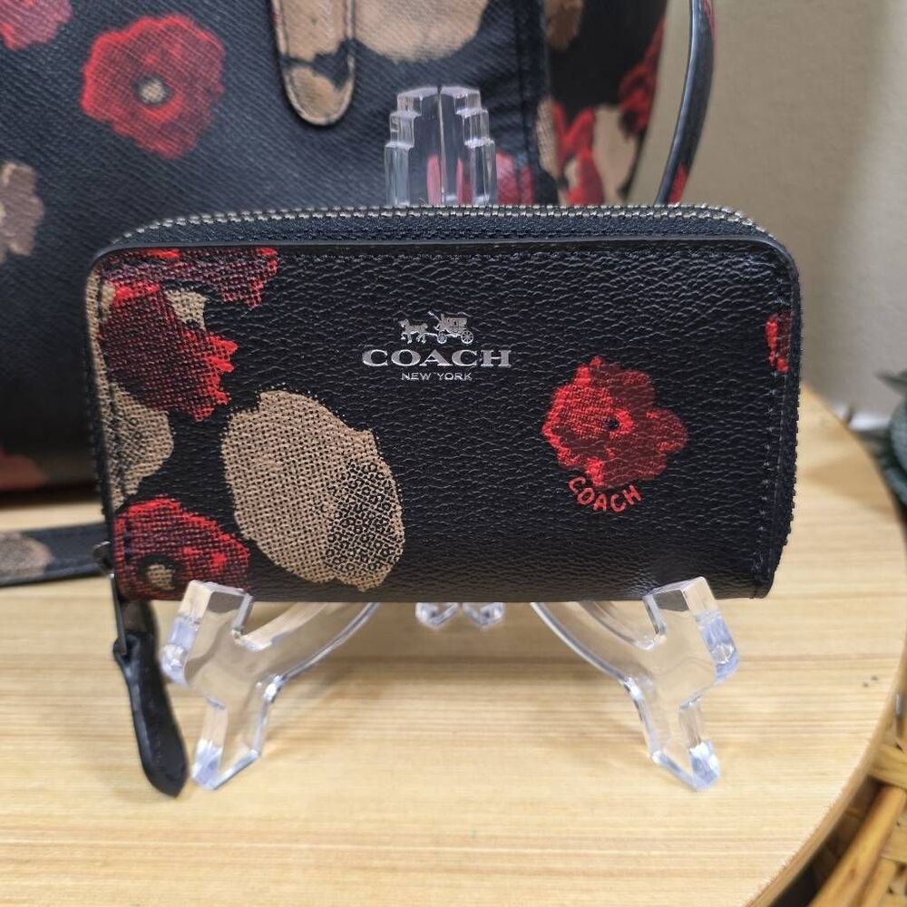 Coach Crosby Mini Leather Carryall with Mini Wallet - Picture 2 of 16